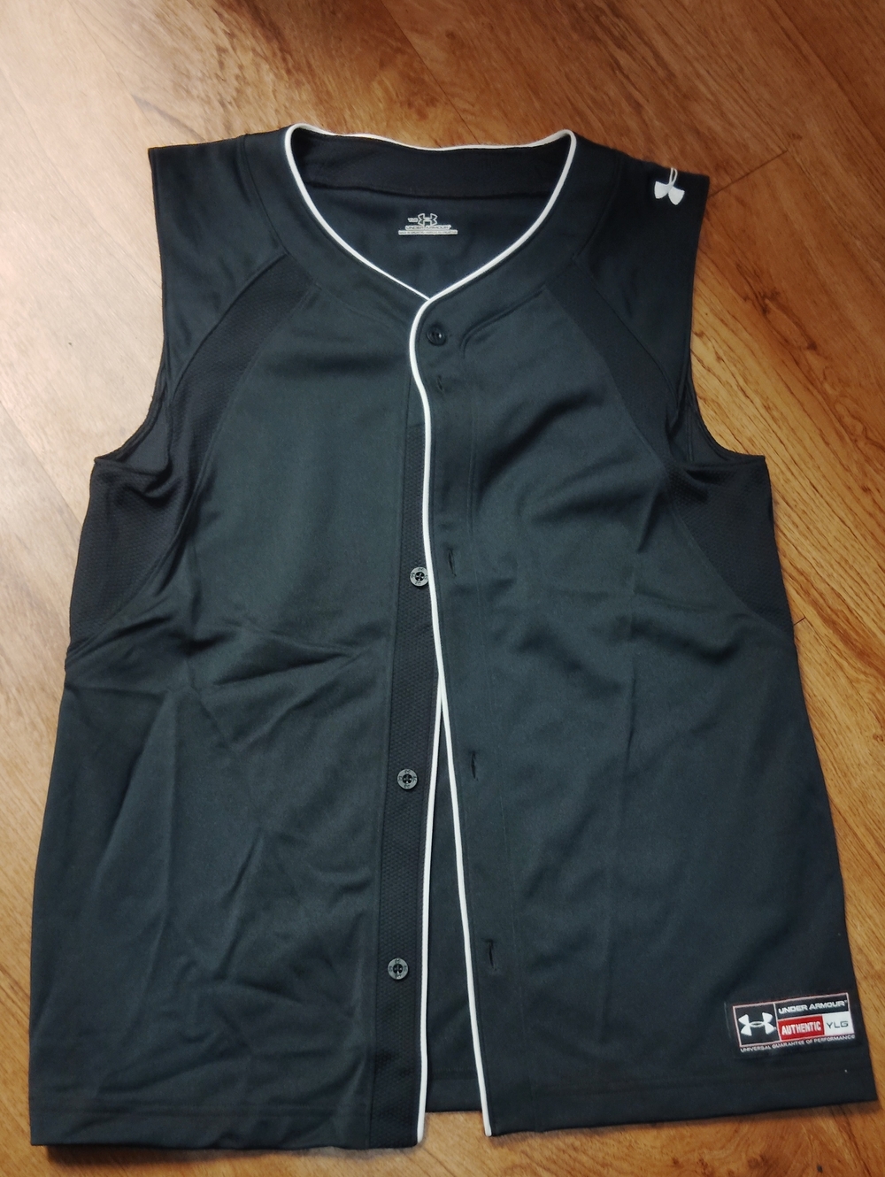 Under Armour Black Sleeveless Baseball Jersey with White Trim